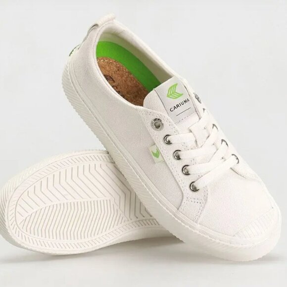 Cariuma Oca Low White Sneakers - Picture 1 of 16